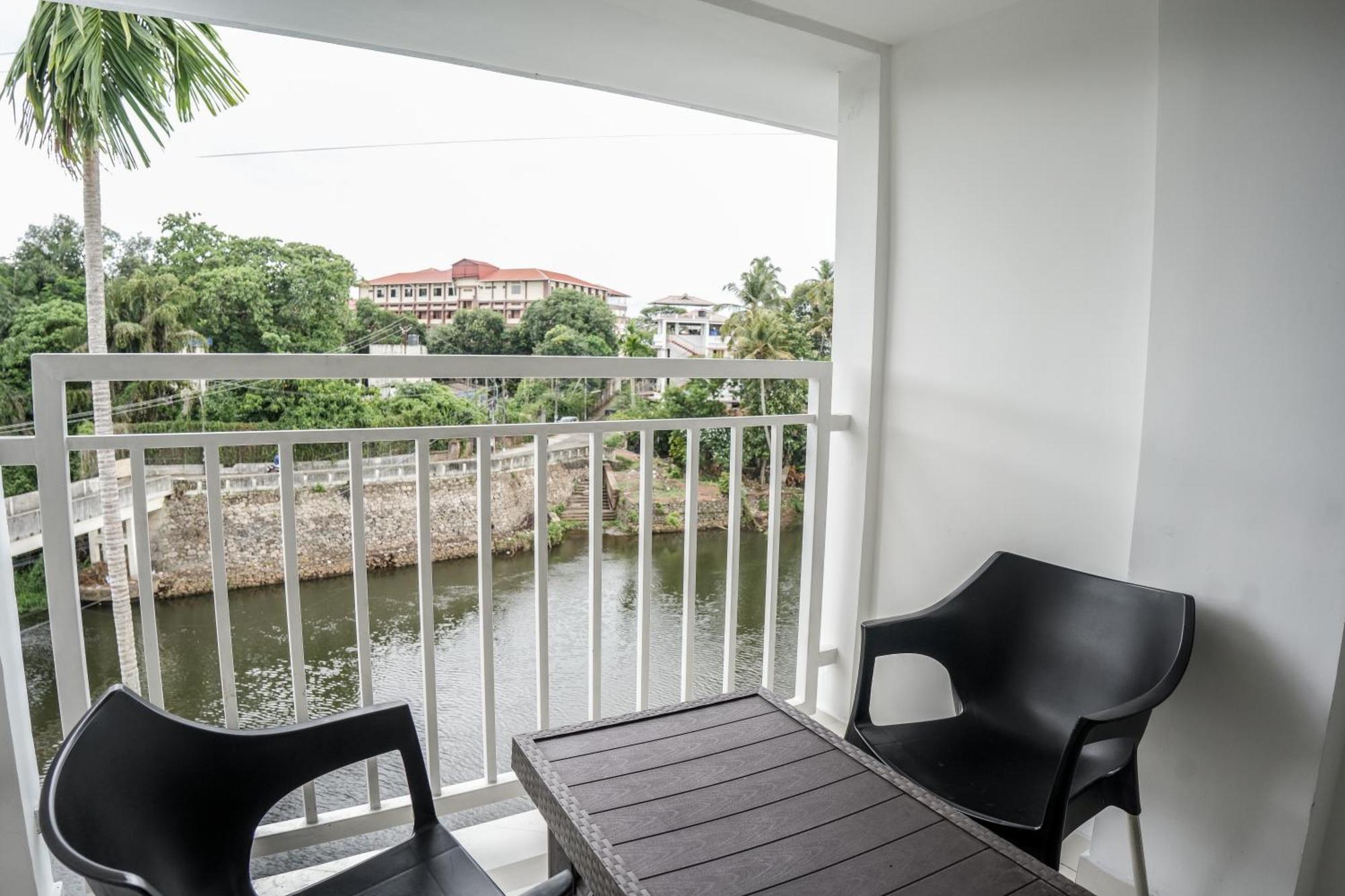 Hotel Lets Stay Kochi Kültér fotó